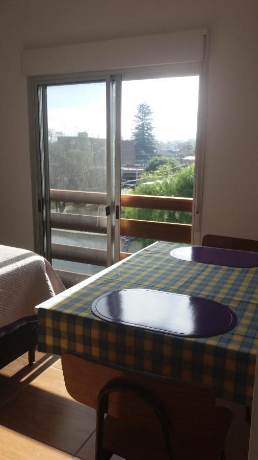 Apartamentos del Este Piriápolis Habitación foto